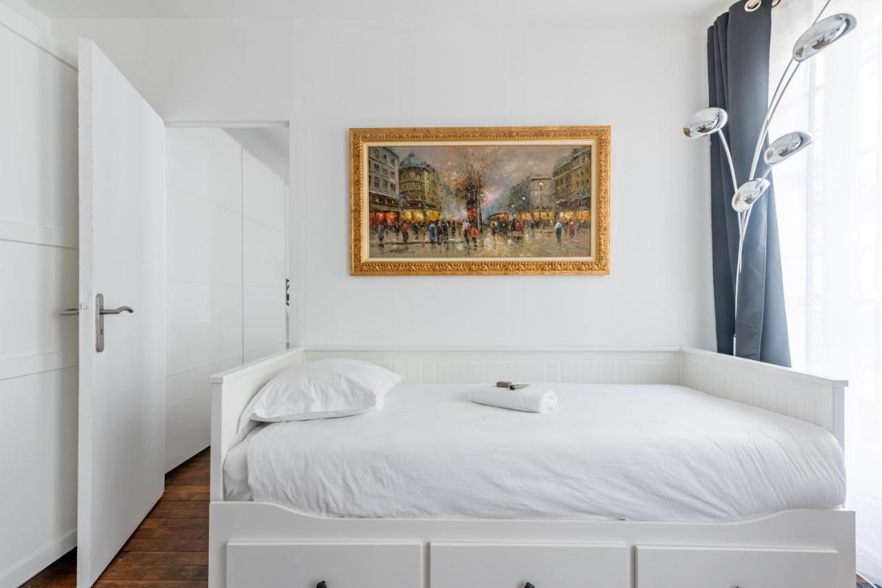Appartement Magenta Quest Paris Exteriör bild